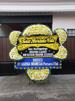 Papan Bunga Duka di Praya Timur